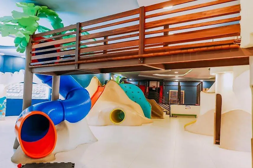 Nauticomar Resort All Inclusive & Beach Club-1